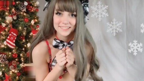 Teddy-chan Has A Christmas Gift For You! - Indigo White