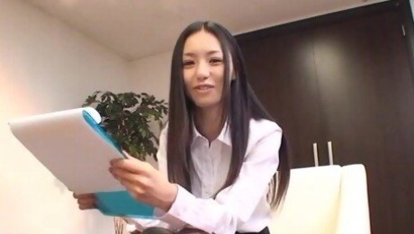 Japanese chick wearing nylon being fucked in the office - Aino Kishi