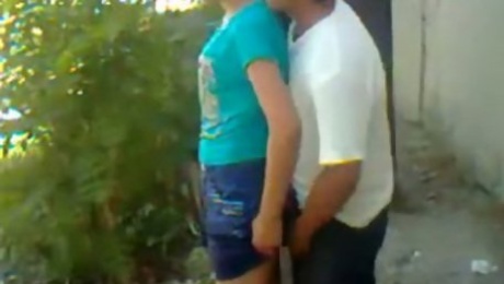Nasty girlfriend lifts her skirt up for outdoor quickie