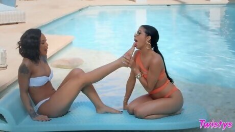 Veronica Rodriguez and Honey Gold having fun by the pool